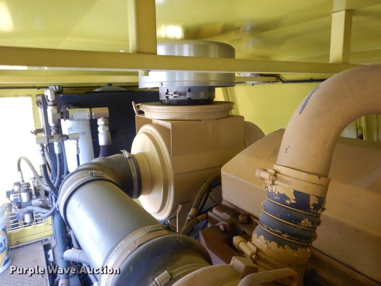 image for item DG4634 2003 International 5500i  snow blower truck