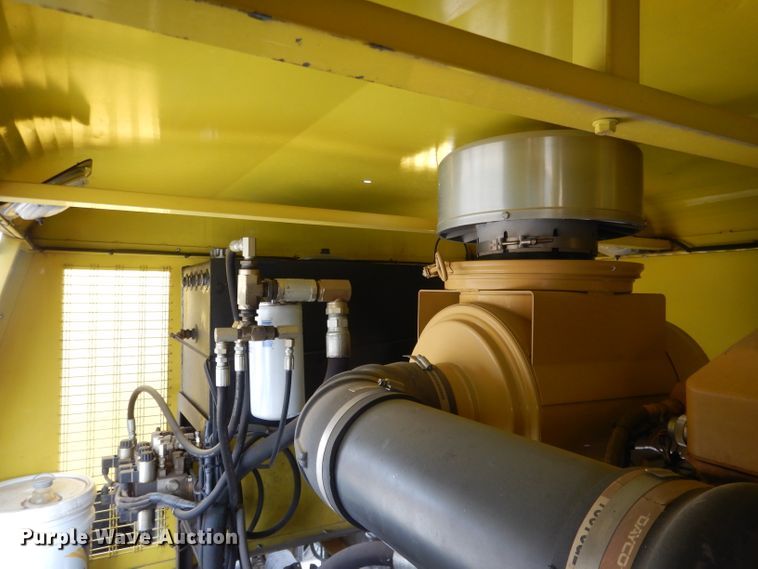 image for item DG4634 2003 International 5500i  snow blower truck