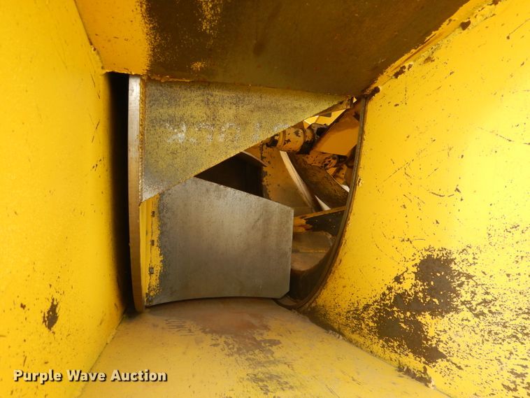 image for item DG4634 2003 International 5500i  snow blower truck