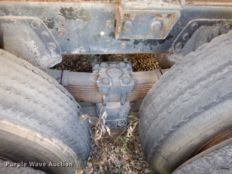 image for item DG6962 1983 GMC 7000  crane truck