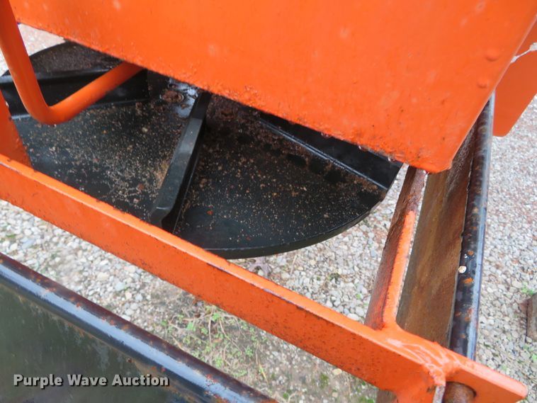 image for item DH3983 Bonnell BV-1662-CS V-box spreader