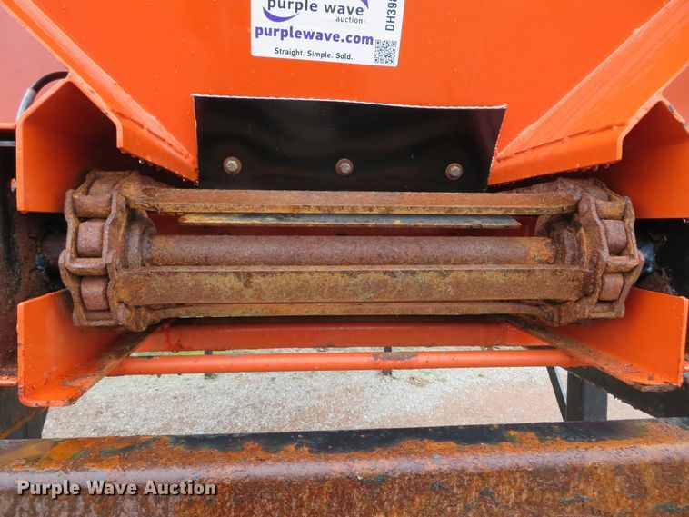 image for item DH3983 Bonnell BV-1662-CS V-box spreader