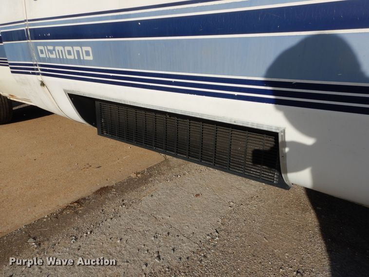 image for item DH5062 1996 Ford Econoline E450 Super Duty shuttle bus