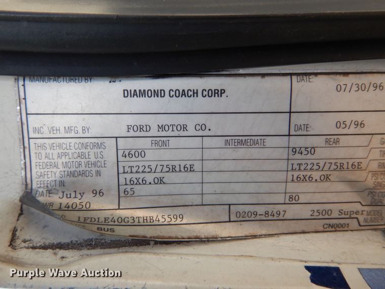 image for item DH5062 1996 Ford Econoline E450 Super Duty shuttle bus