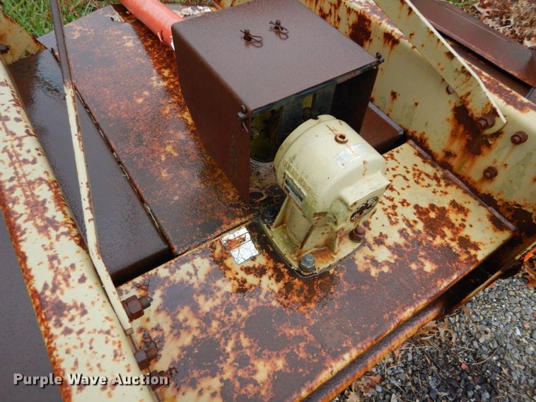 image for item DH5227 Land Pride finish mower