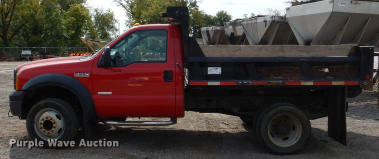 image for item DH7009 2007 Ford F550 Super Duty  dump truck