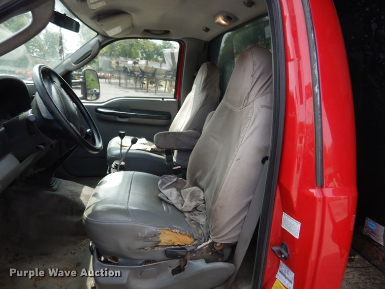 image for item DH7009 2007 Ford F550 Super Duty  dump truck