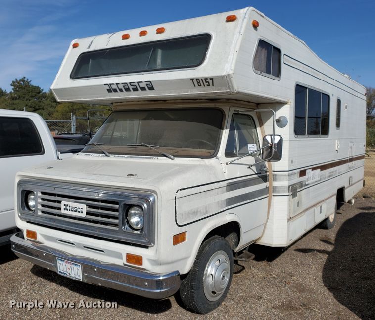 image for item DI5001 1978 Winnebago Istaca  RV