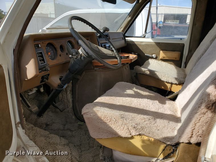 image for item DI5001 1978 Winnebago Istaca  RV