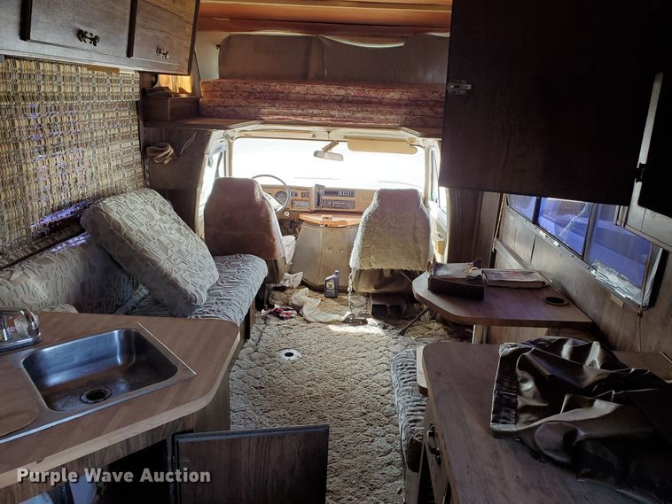 image for item DI5001 1978 Winnebago Istaca  RV