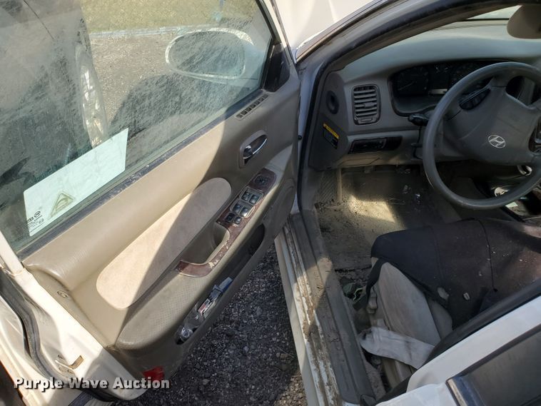 image for item DI5002 2004 Hyundai Sonata