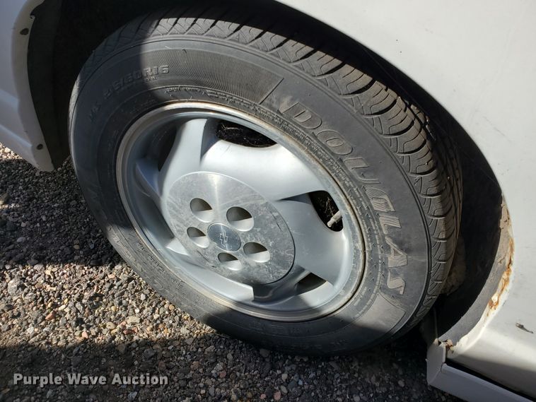 image for item DI5003 2001 Chevrolet Monte Carlo SS