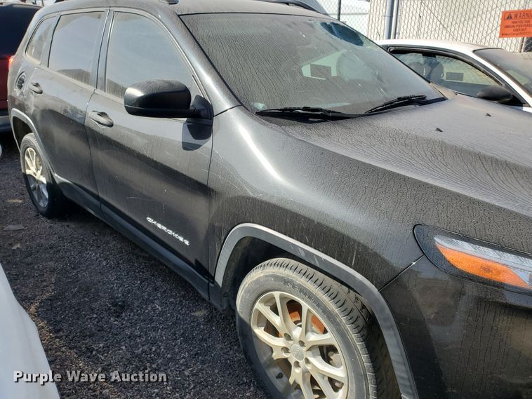 image for item DI5004 2015 Jeep Cherokee  SUV