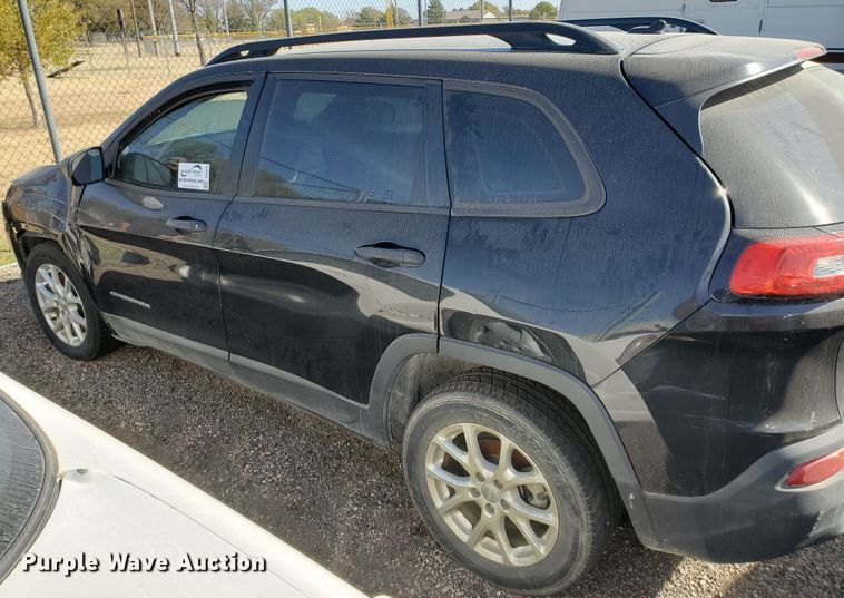 image for item DI5004 2015 Jeep Cherokee  SUV