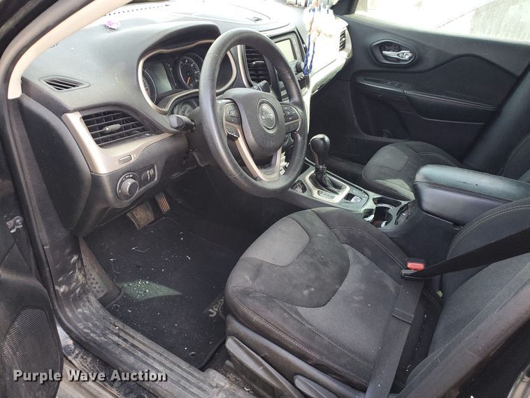 image for item DI5004 2015 Jeep Cherokee  SUV