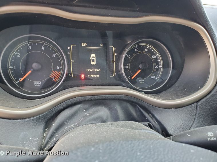 image for item DI5004 2015 Jeep Cherokee  SUV