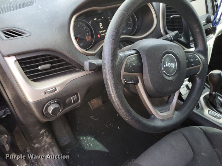 image for item DI5004 2015 Jeep Cherokee  SUV