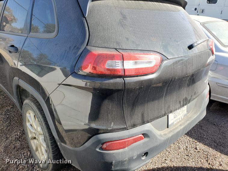 image for item DI5004 2015 Jeep Cherokee  SUV