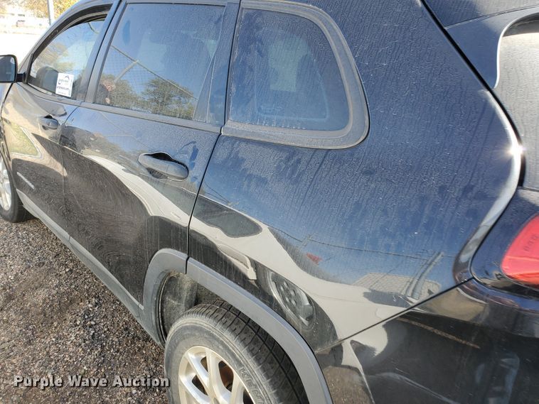 image for item DI5004 2015 Jeep Cherokee  SUV