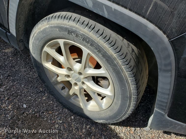 image for item DI5004 2015 Jeep Cherokee  SUV