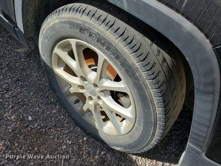 image for item DI5004 2015 Jeep Cherokee  SUV