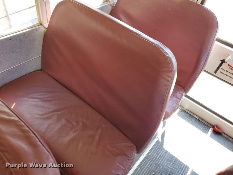 image for item DI5021 2002 Chevrolet CV200G Blue Bird  school bus