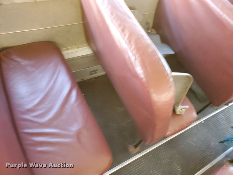 image for item DI5021 2002 Chevrolet CV200G Blue Bird  school bus