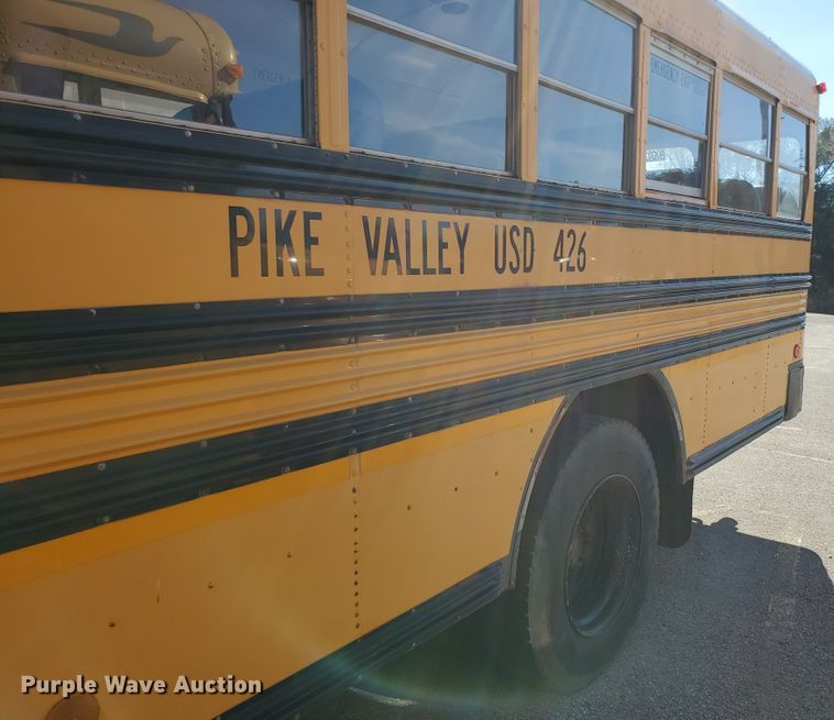 image for item DI5021 2002 Chevrolet CV200G Blue Bird  school bus