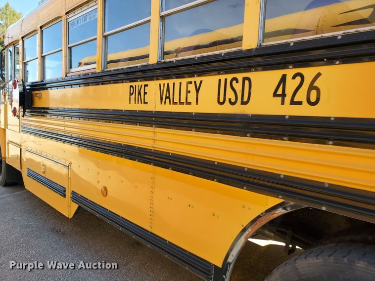 image for item DI5021 2002 Chevrolet CV200G Blue Bird  school bus