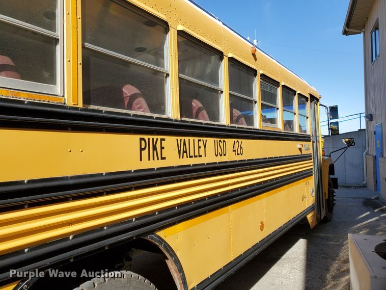 image for item DI5021 2002 Chevrolet CV200G Blue Bird  school bus