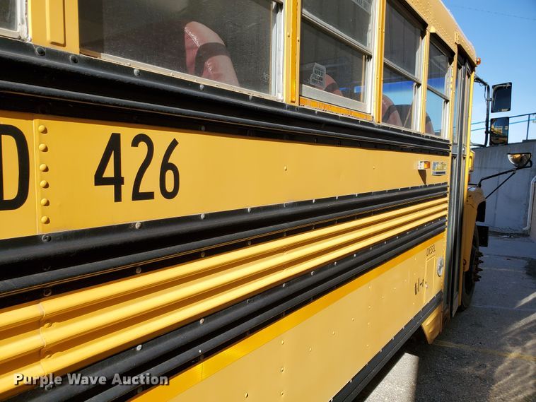 image for item DI5021 2002 Chevrolet CV200G Blue Bird  school bus