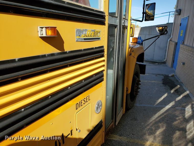 image for item DI5021 2002 Chevrolet CV200G Blue Bird  school bus