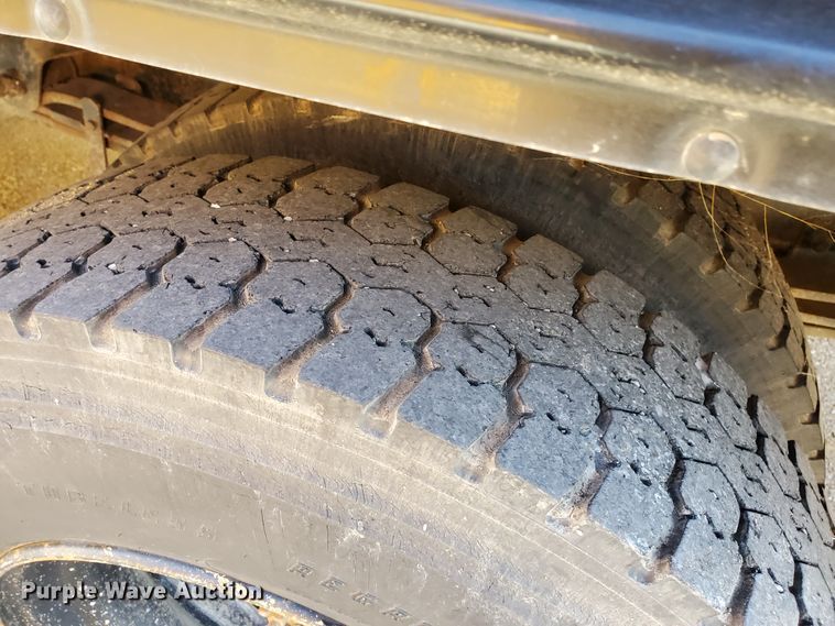 image for item DI5021 2002 Chevrolet CV200G Blue Bird  school bus