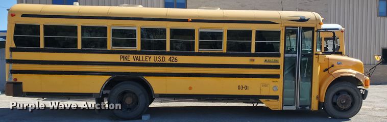 image for item DI5022 2003 International 3800 Blue Bird  school bus