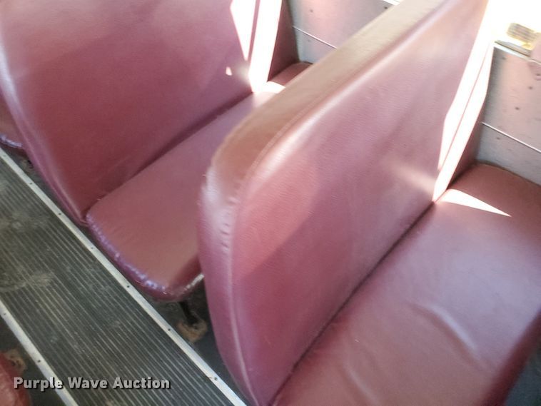 image for item DI5022 2003 International 3800 Blue Bird  school bus