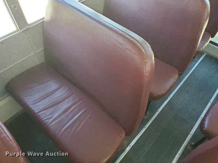 image for item DI5022 2003 International 3800 Blue Bird  school bus