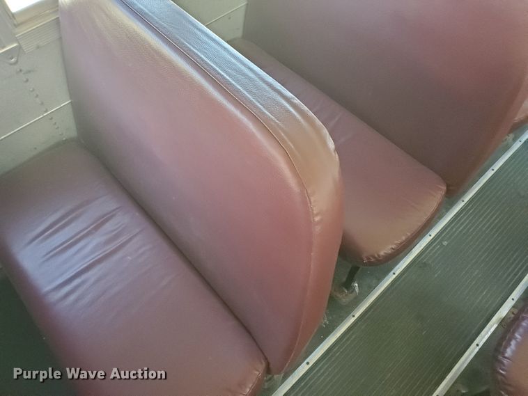 image for item DI5022 2003 International 3800 Blue Bird  school bus