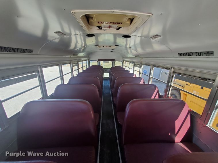 image for item DI5022 2003 International 3800 Blue Bird  school bus