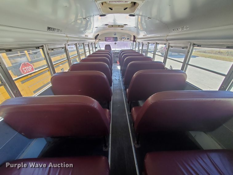 image for item DI5022 2003 International 3800 Blue Bird  school bus