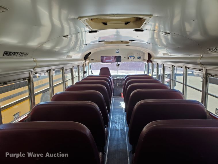 image for item DI5022 2003 International 3800 Blue Bird  school bus