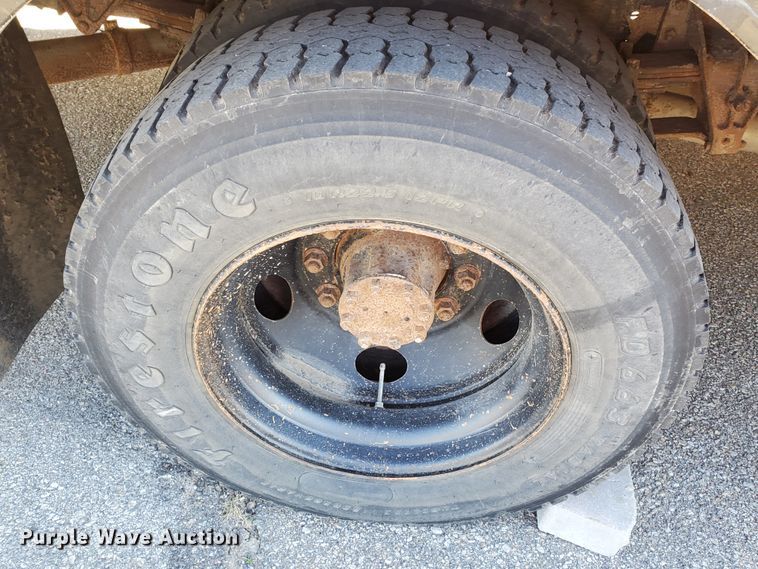 image for item DI5022 2003 International 3800 Blue Bird  school bus