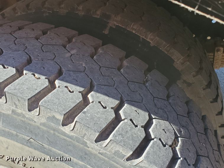 image for item DI5022 2003 International 3800 Blue Bird  school bus