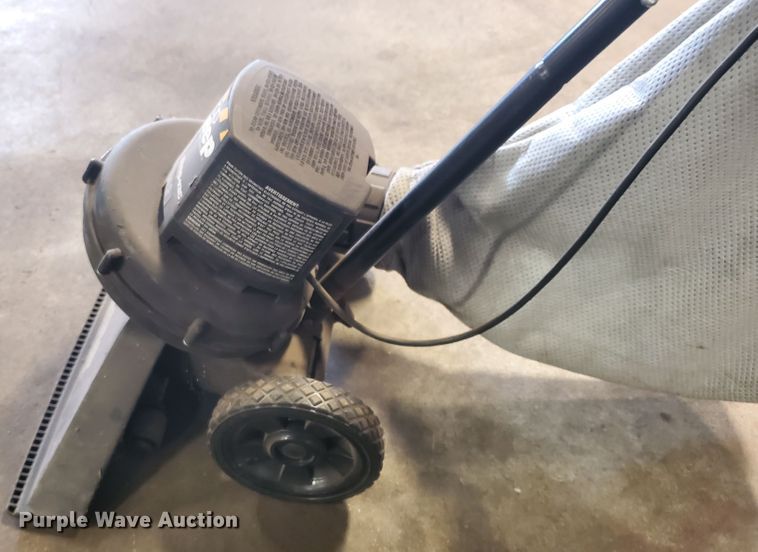 image for item DI5092 ShopVac 405EDI Shop Sweep vacuum