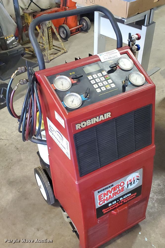 image for item DI5093 Robinair Envirocharge Plus refrigerant recovery system