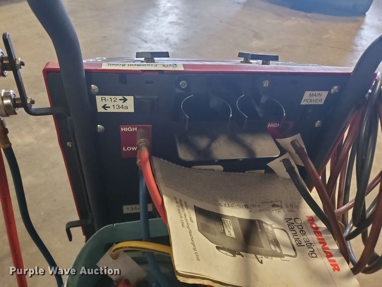 image for item DI5093 Robinair Envirocharge Plus refrigerant recovery system