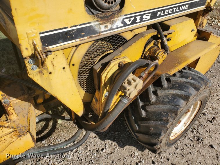 image for item DI5095 Davis Fleetline 40+4  trencher