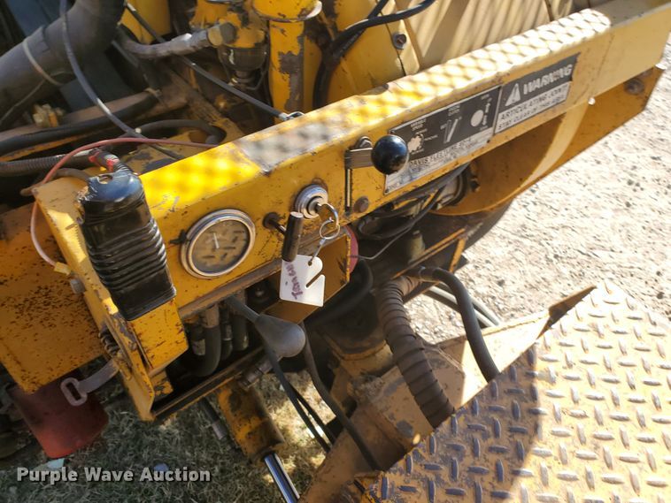 image for item DI5095 Davis Fleetline 40+4  trencher