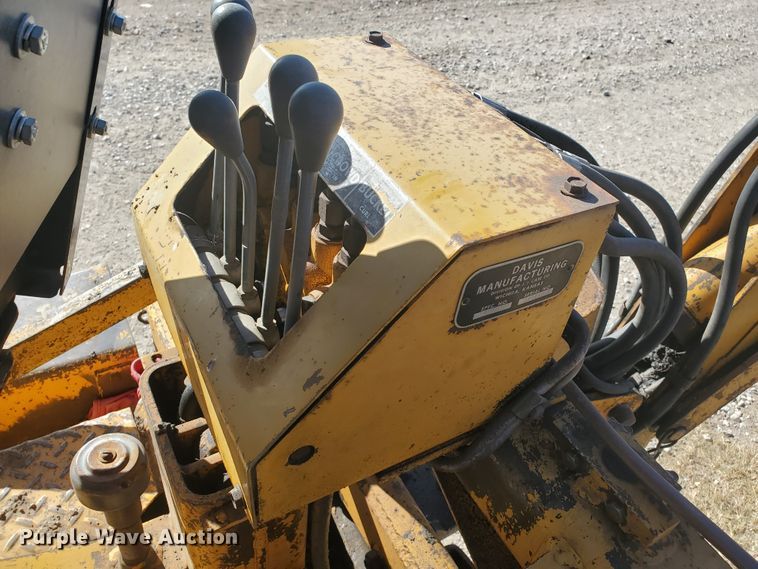 image for item DI5095 Davis Fleetline 40+4  trencher