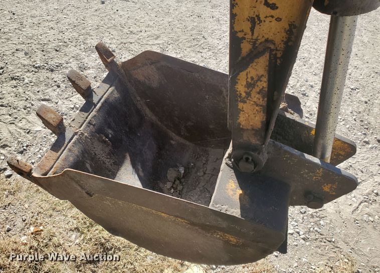 image for item DI5095 Davis Fleetline 40+4  trencher