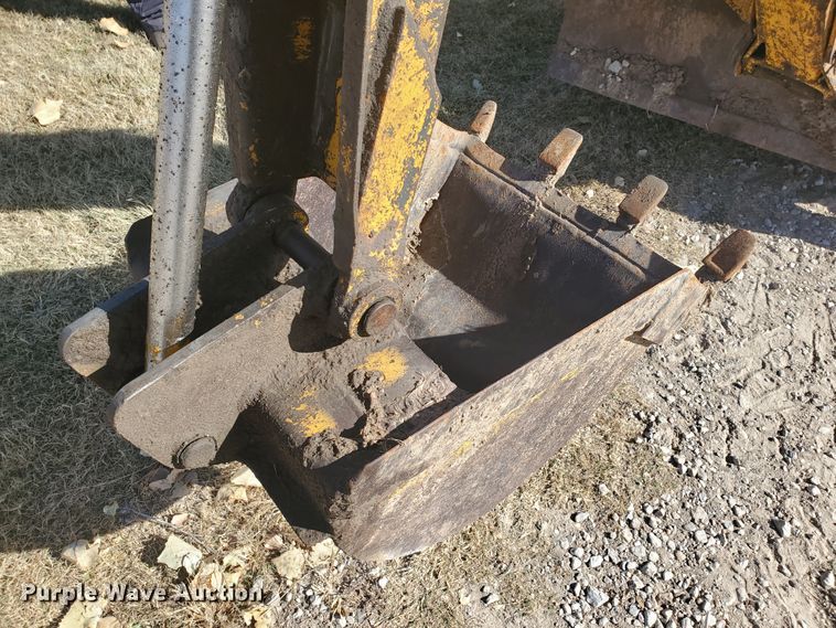 image for item DI5095 Davis Fleetline 40+4  trencher
